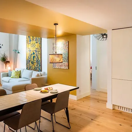 Stylish Near Timeout Market * Lisboa
