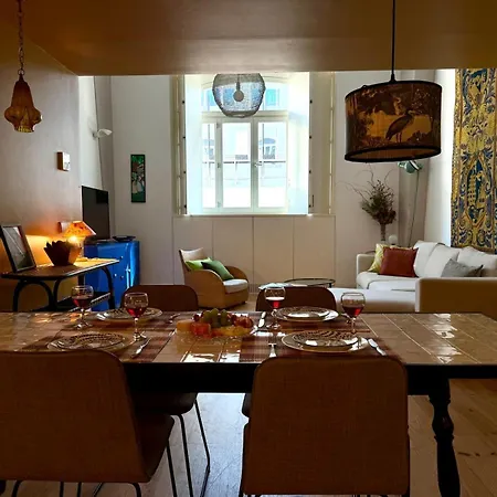 Daire Stylish Near Timeout Market *