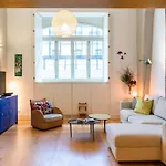 Stylish Near Timeout Market Διαμέρισμα Lisboa